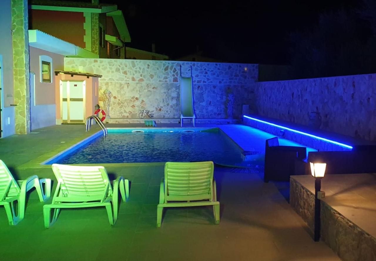 Bed And Breakfast Villa Fatima Trani Exteriör bild